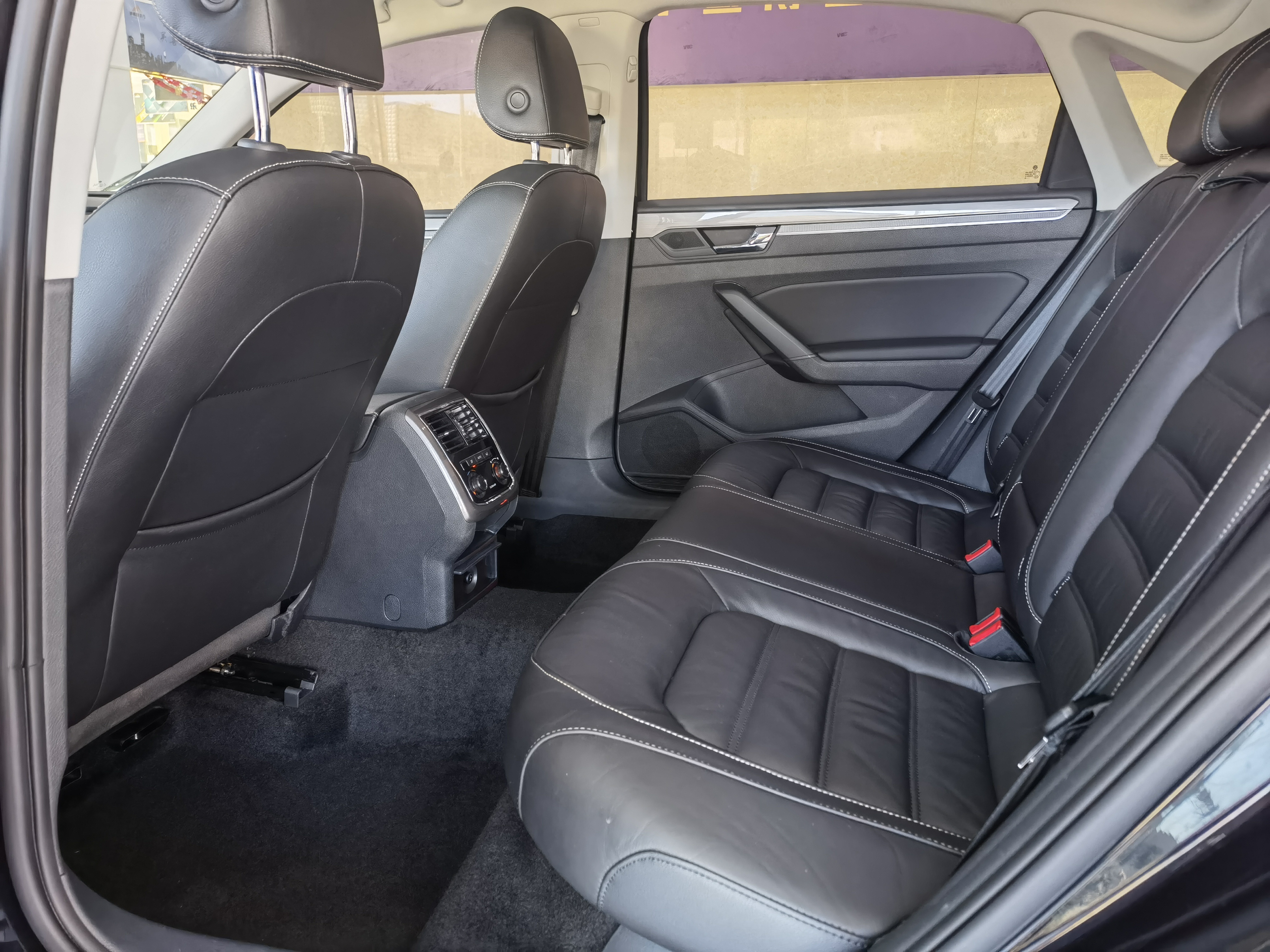 فولكس فاجن باسات 2017 330TSI DSG Premium Edition