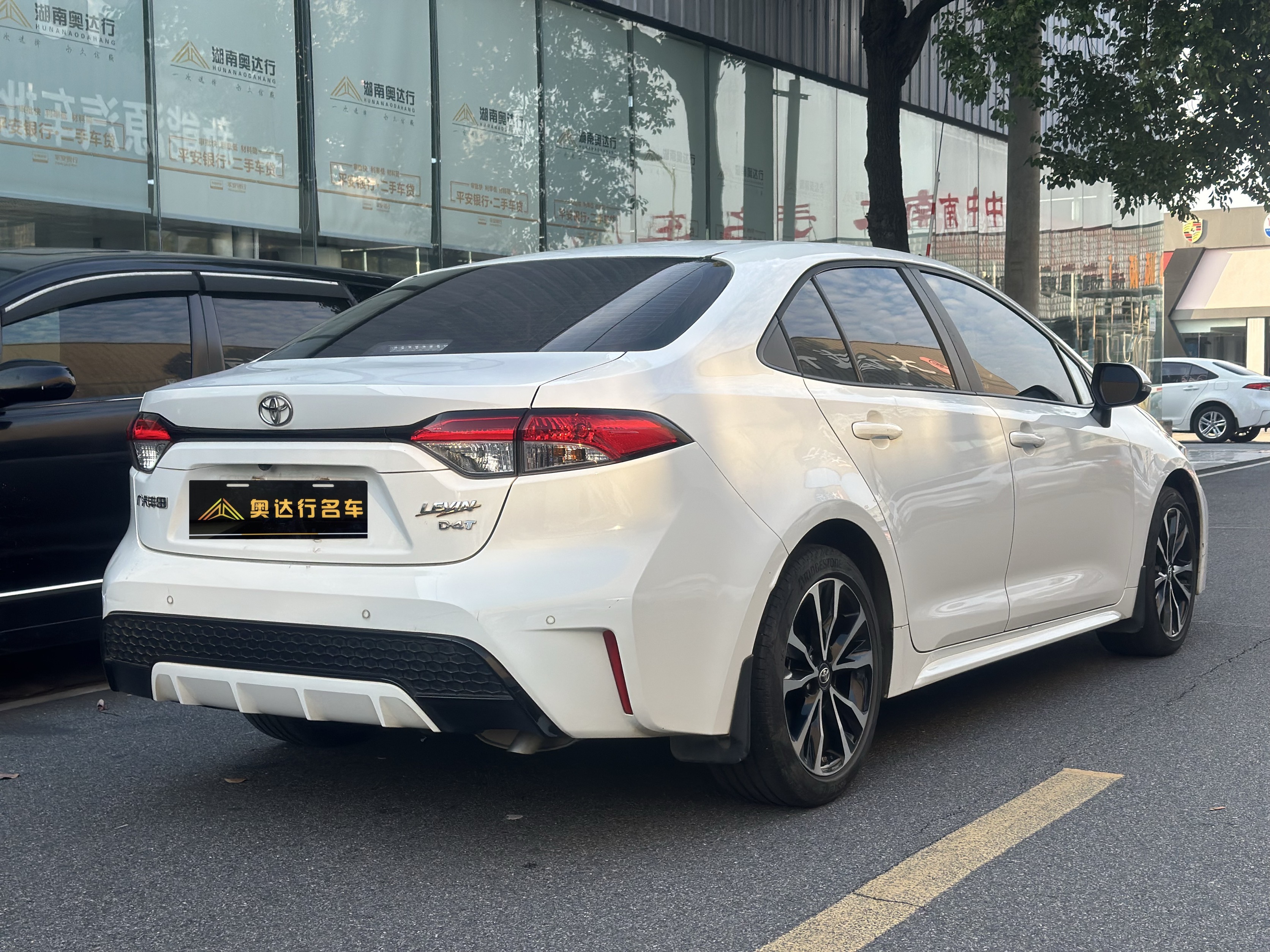 تويوتا ليفين 2022 185T CVT Sport