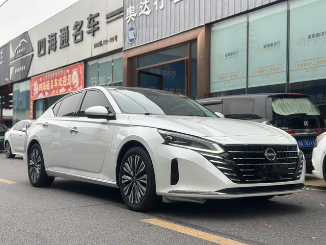نيسان تيانا 2021 2.0L XL Comfort Edition