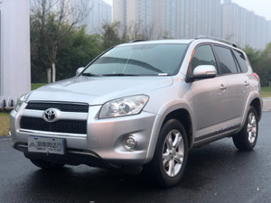 تويوتا راف4 2011 2.4L Automatic 4WD Luxury Edition