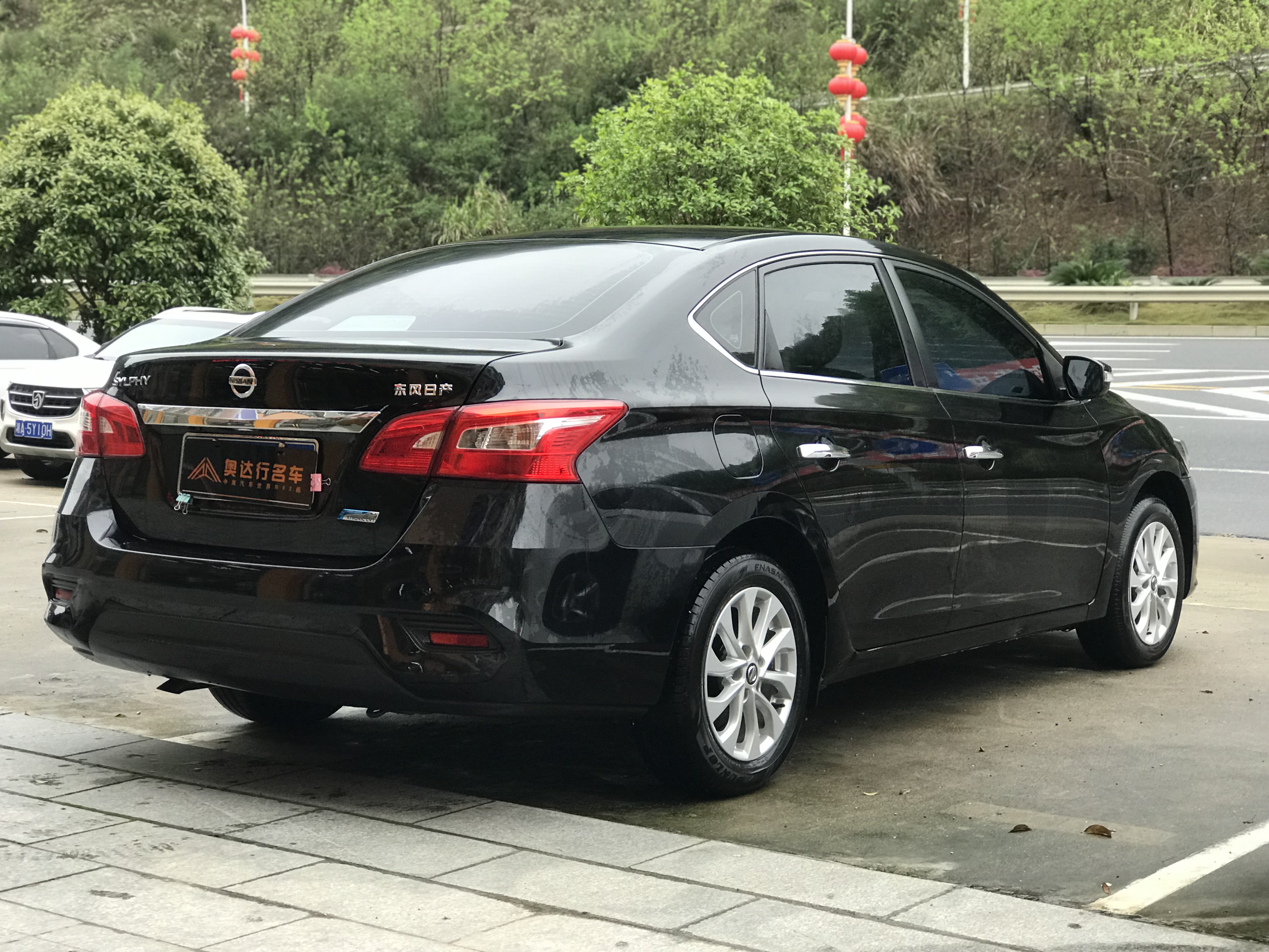 نيسان سيلفي 2016 1.6XL CVT Premium Edition