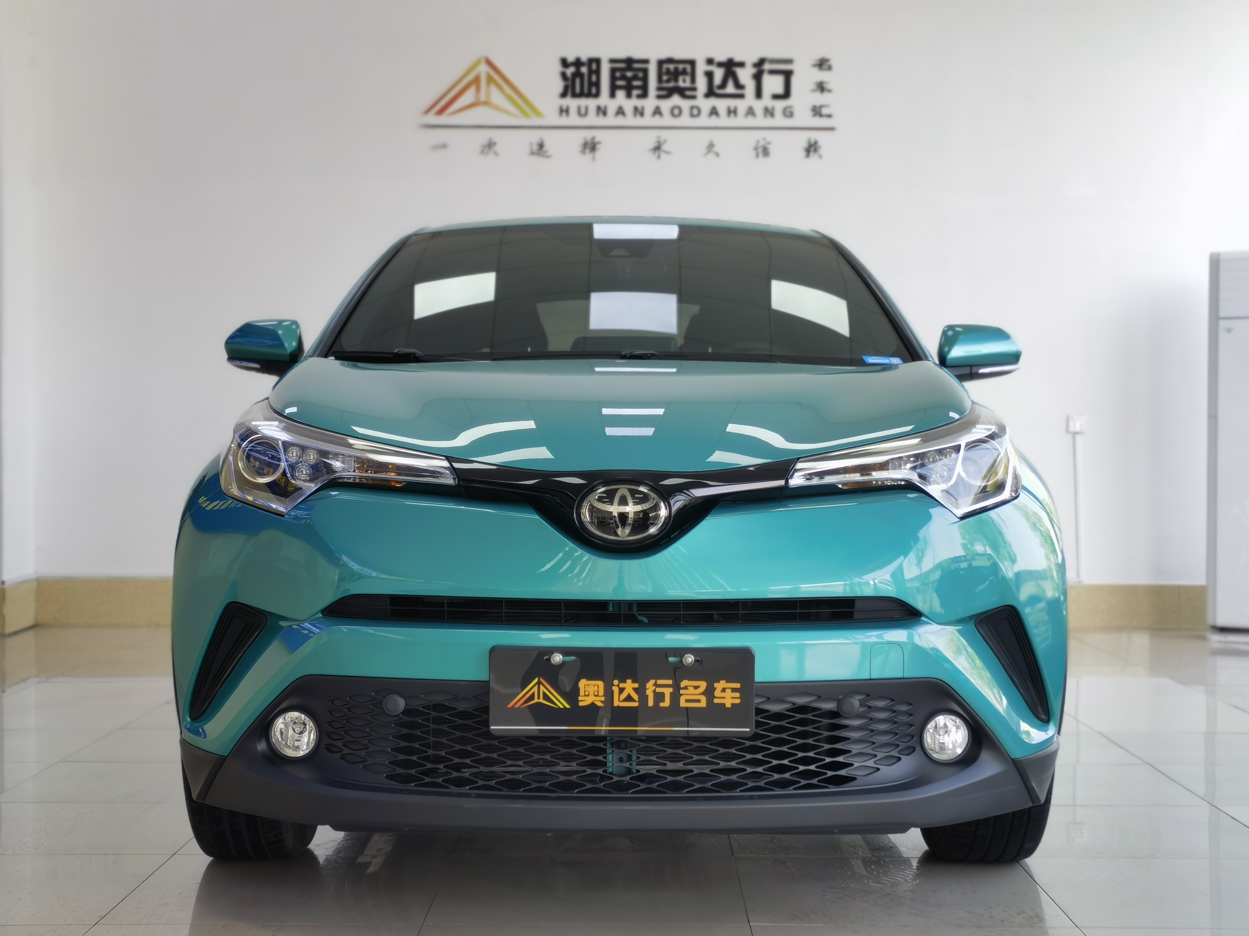 تويوتا C-HR 2020 2.0L Leading Edition