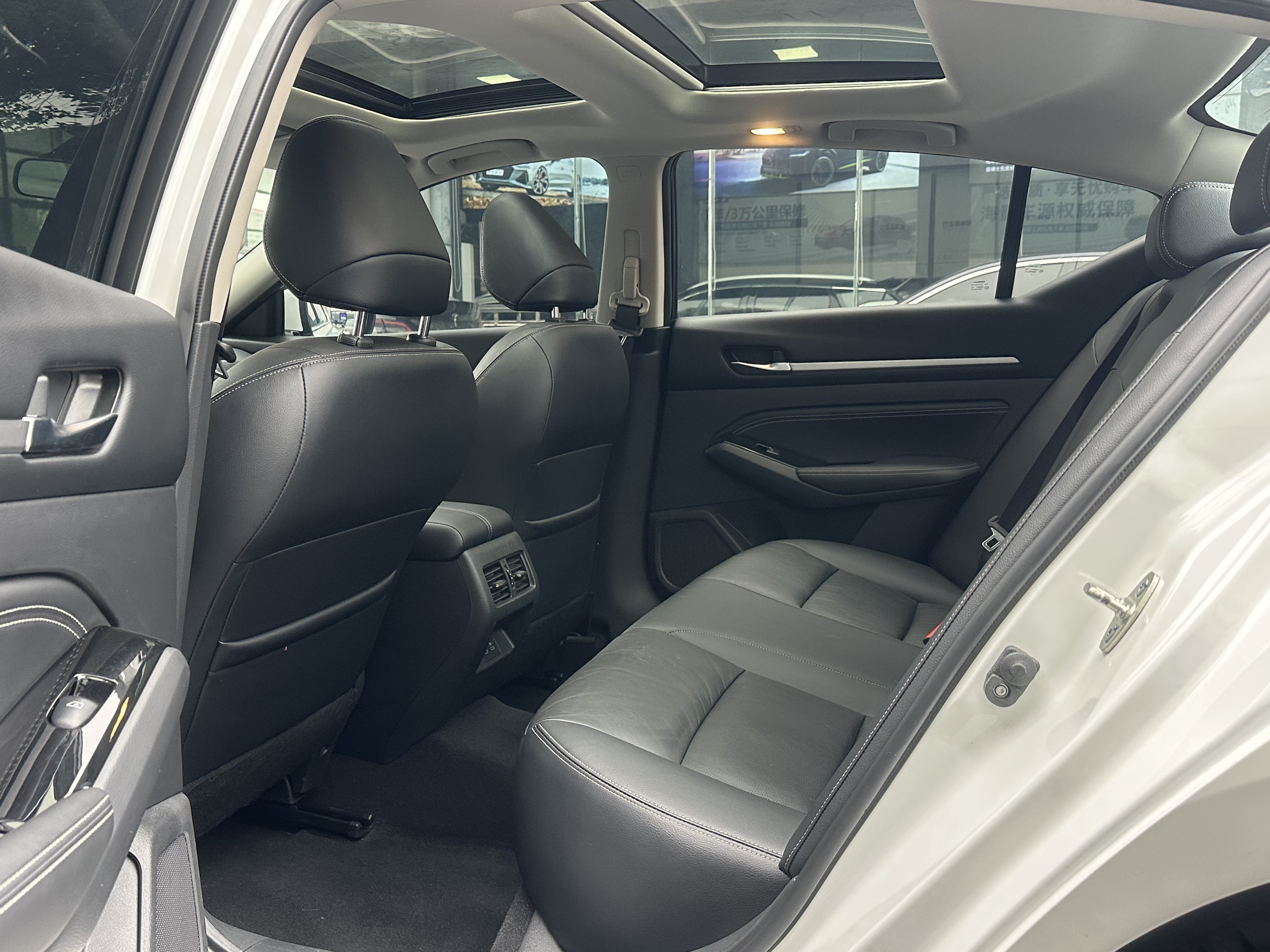 نيسان تيانا 2021 2.0L XL Comfort Edition