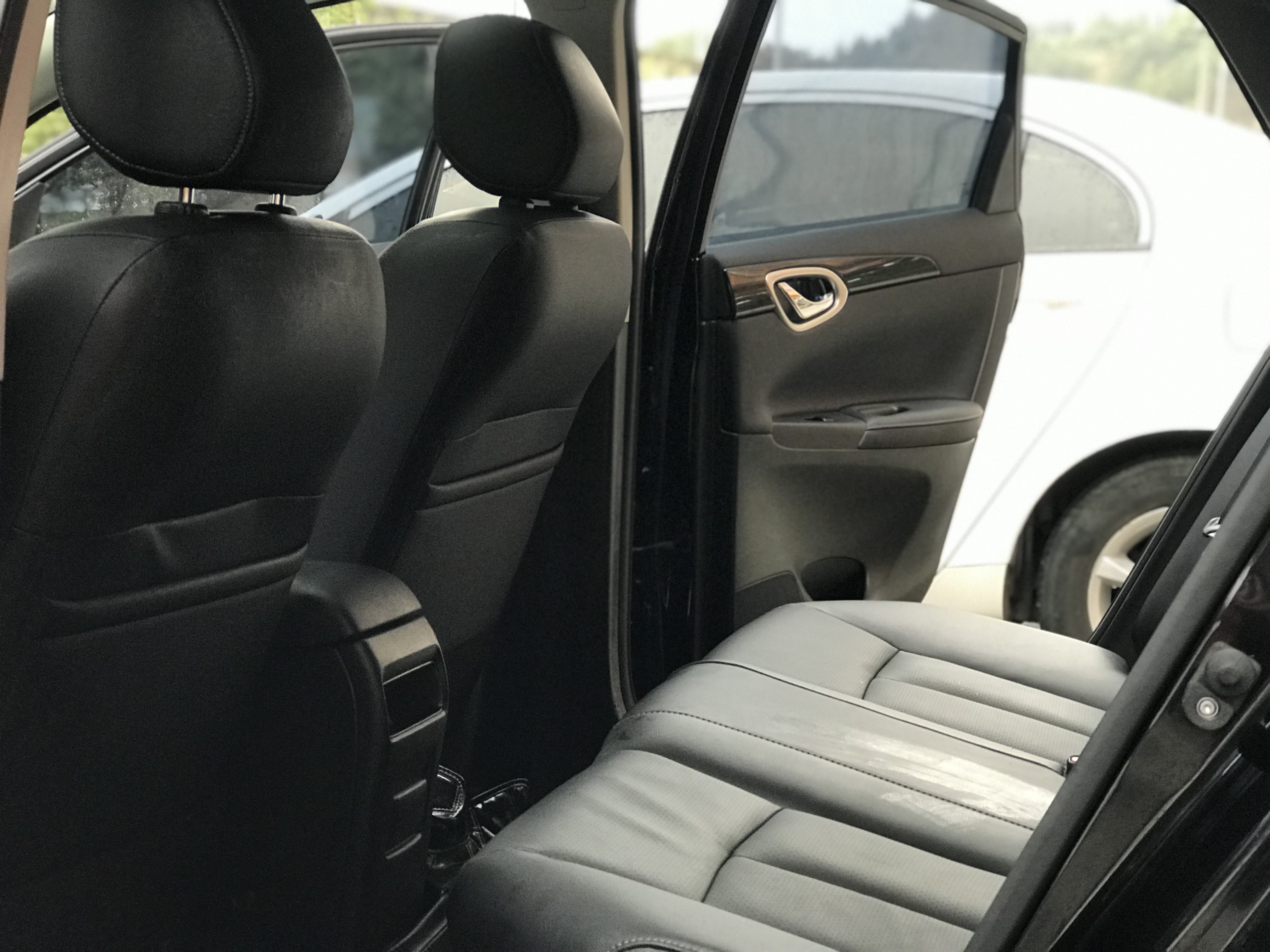 نيسان سيلفي 2016 1.6XL CVT Premium Edition